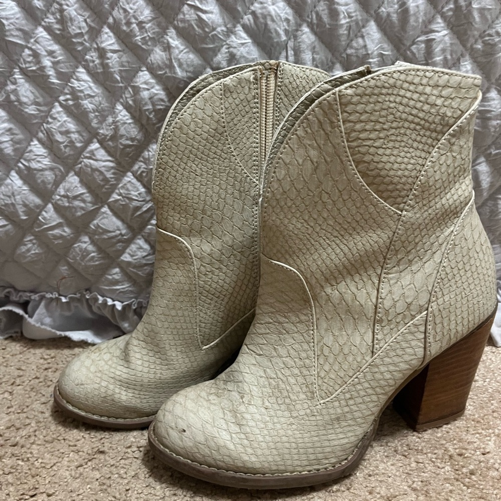 White Snake Skin Mini Cowboy Style Boots